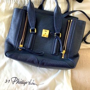 Completely new PL, just used a couple times.